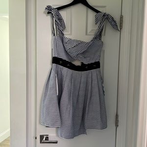 Self portrait dress